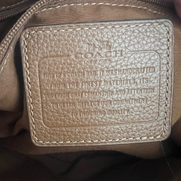 79 coach purse bag brown very small flaws on corner and bottom - Picture 3 of 8